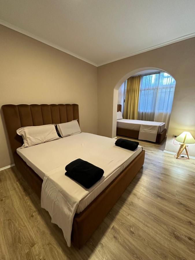 Bejart Apartment 5 Tiranë Ngoại thất bức ảnh