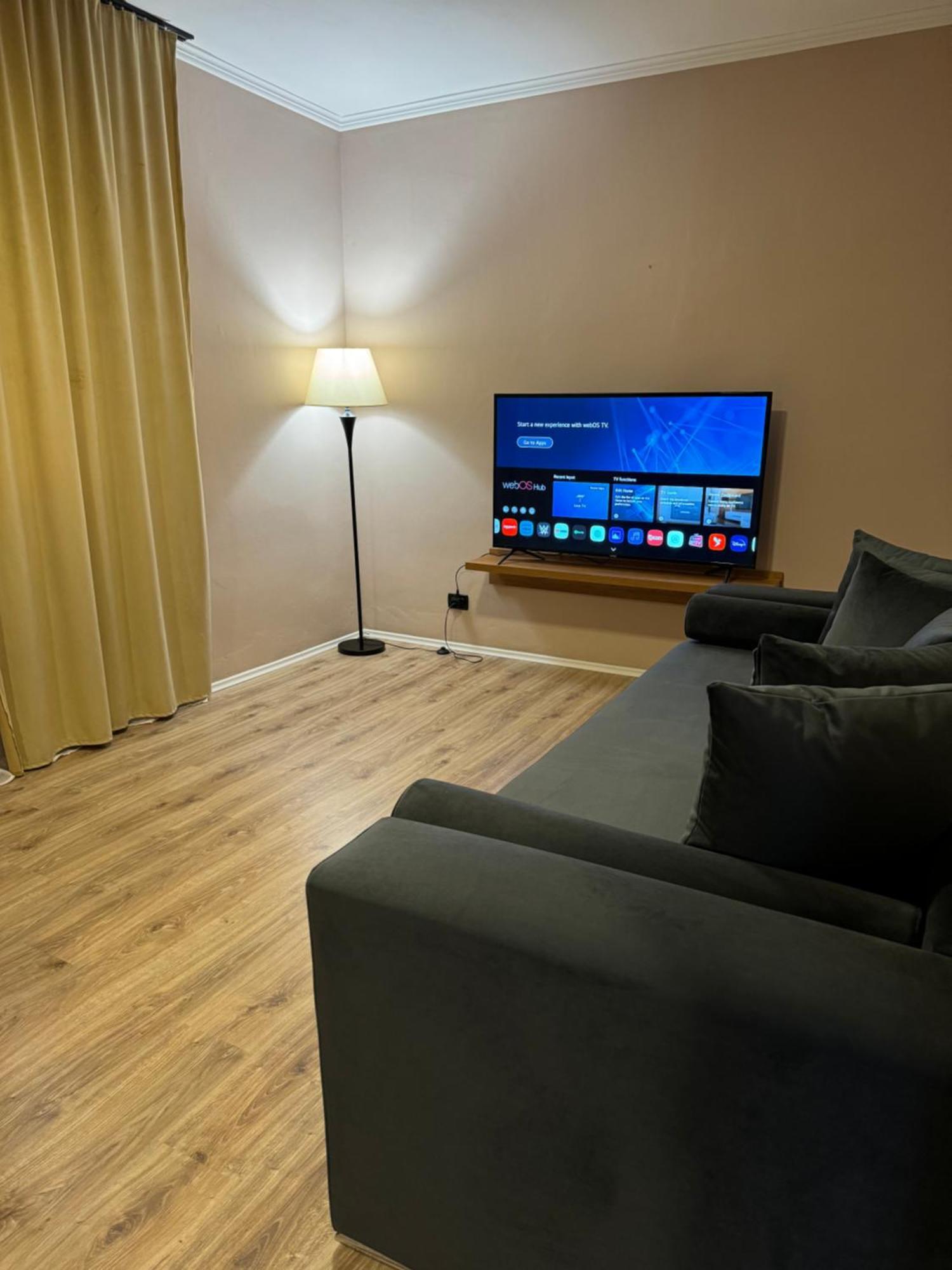 Bejart Apartment 5 Tiranë Ngoại thất bức ảnh