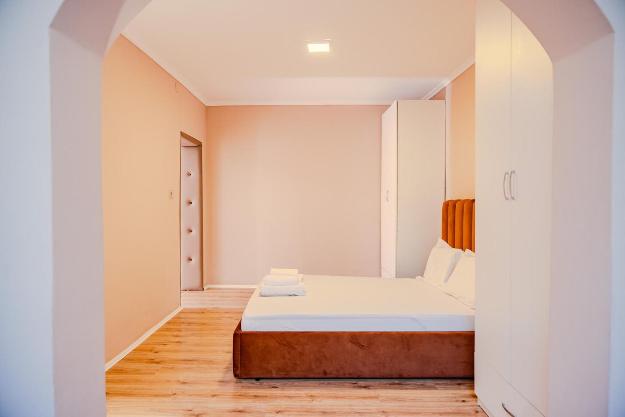 Bejart Apartment 5 Tiranë Ngoại thất bức ảnh